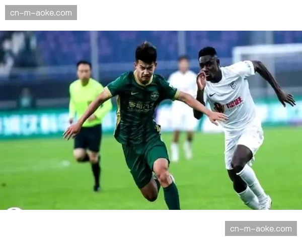 大连英博进攻端依赖个人能力 马莱莱4轮3球效率高 大连英博进攻端依赖个人能力 马莱莱4轮3球效率高